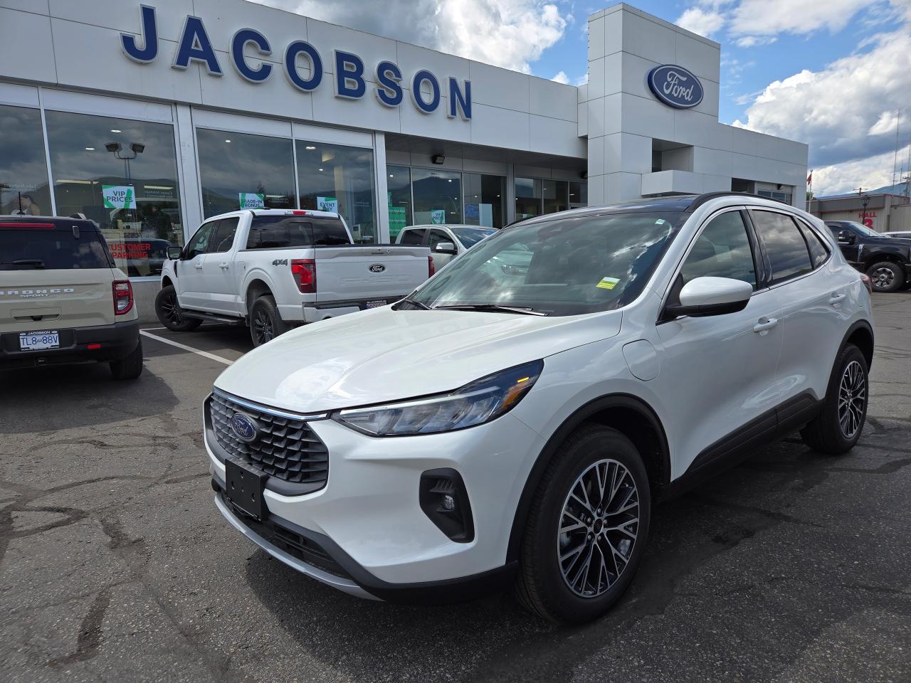 2025 Ford Escape PHEV Photo0