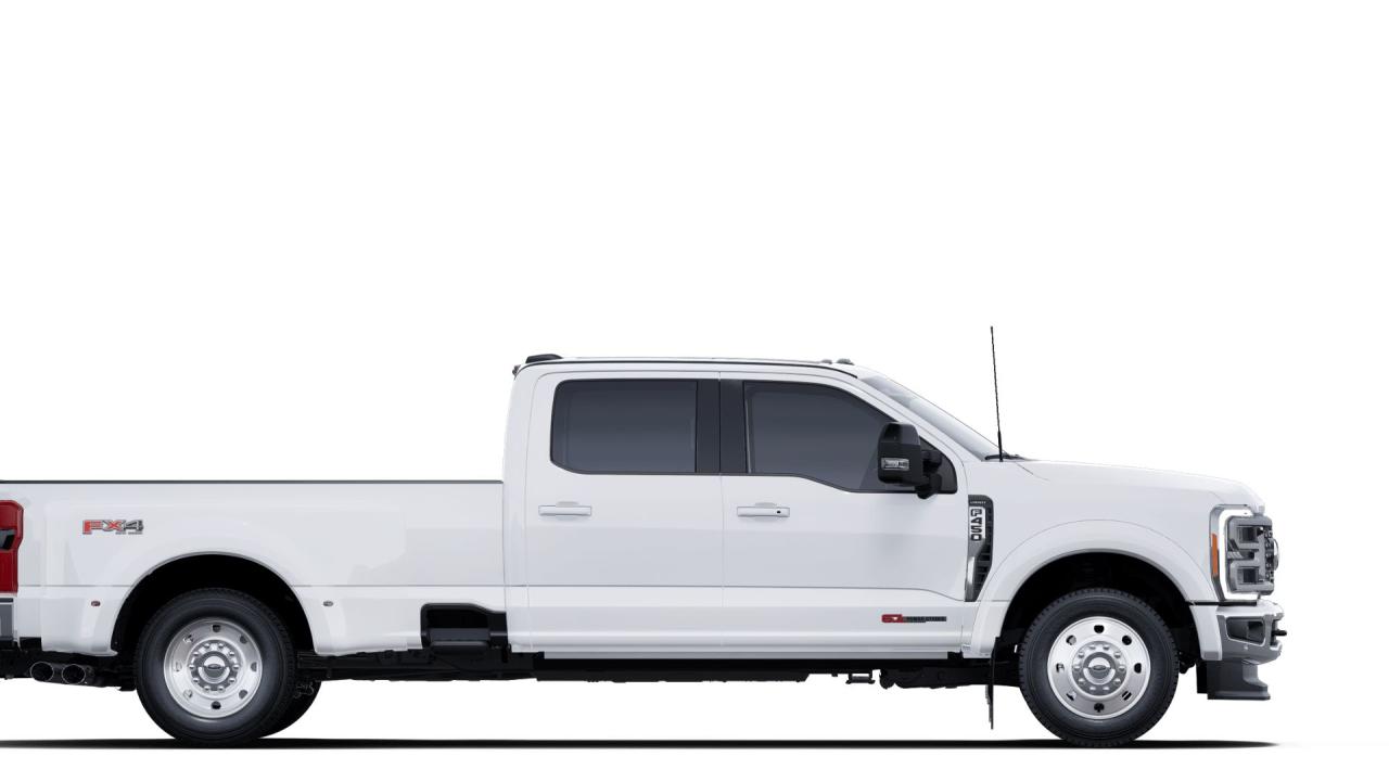 2025 Ford F-450 4X4 CREW CAB PICKUP/ Photo4