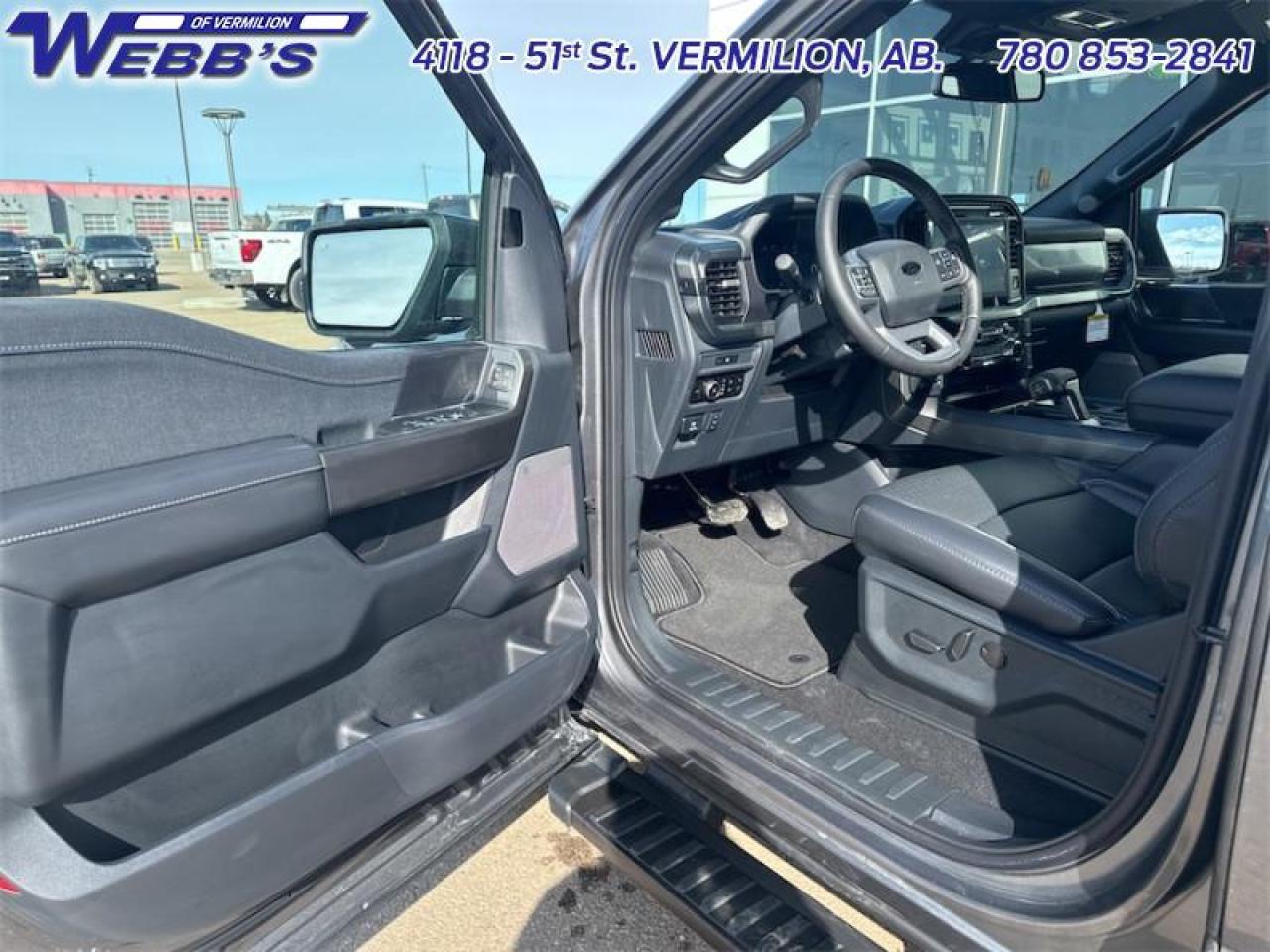 2025 Ford F-150 Lariat Photo5