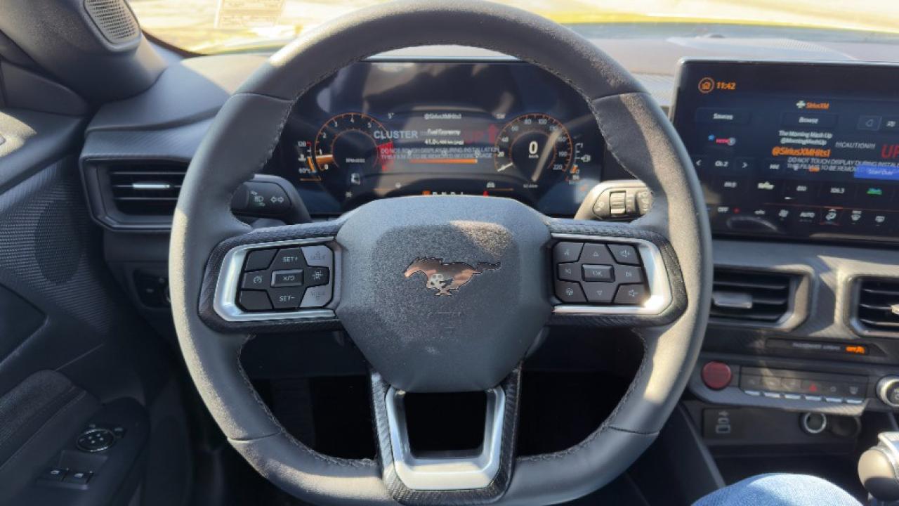 2025 Ford Mustang EcoBoost Fastback Photo