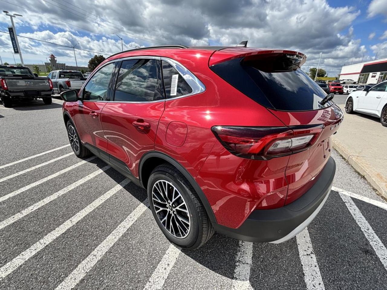2025 Ford Escape Hybrid PHEV Photo