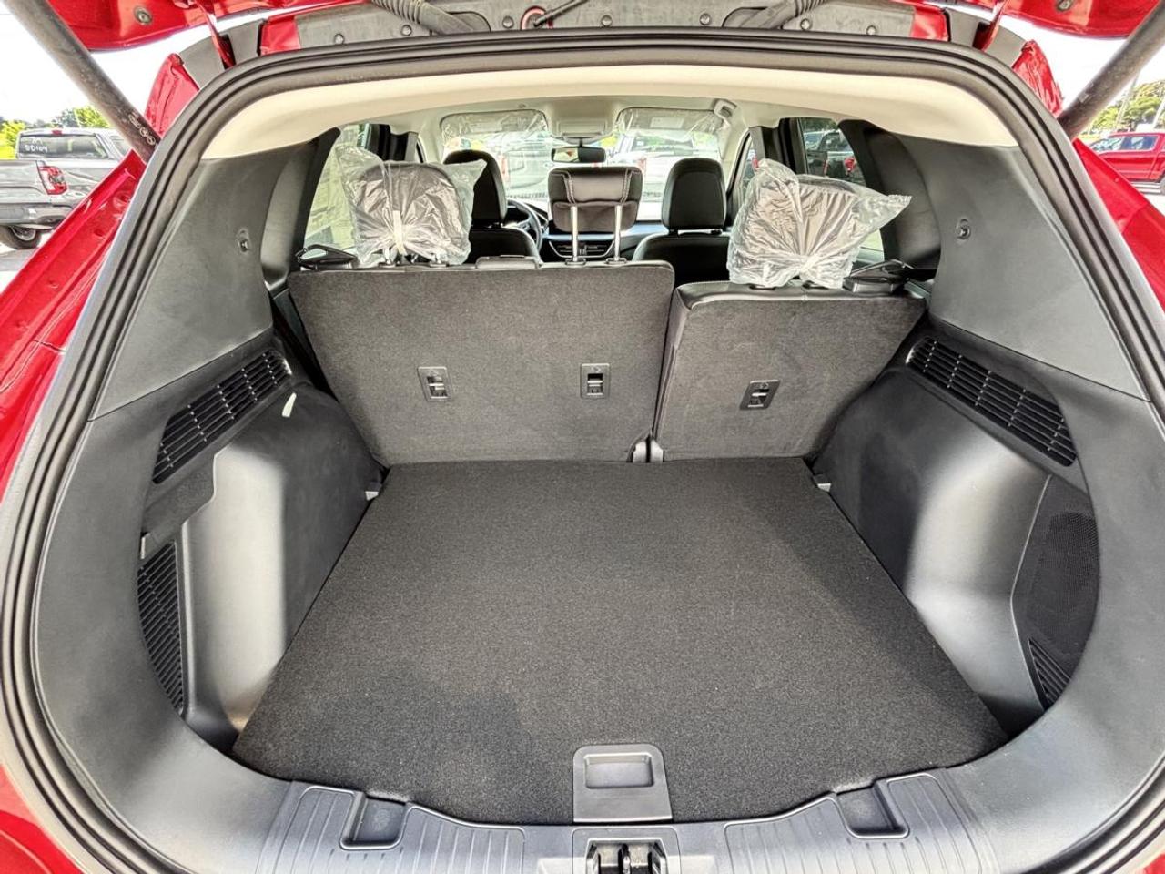 2025 Ford Escape Hybrid PHEV Photo