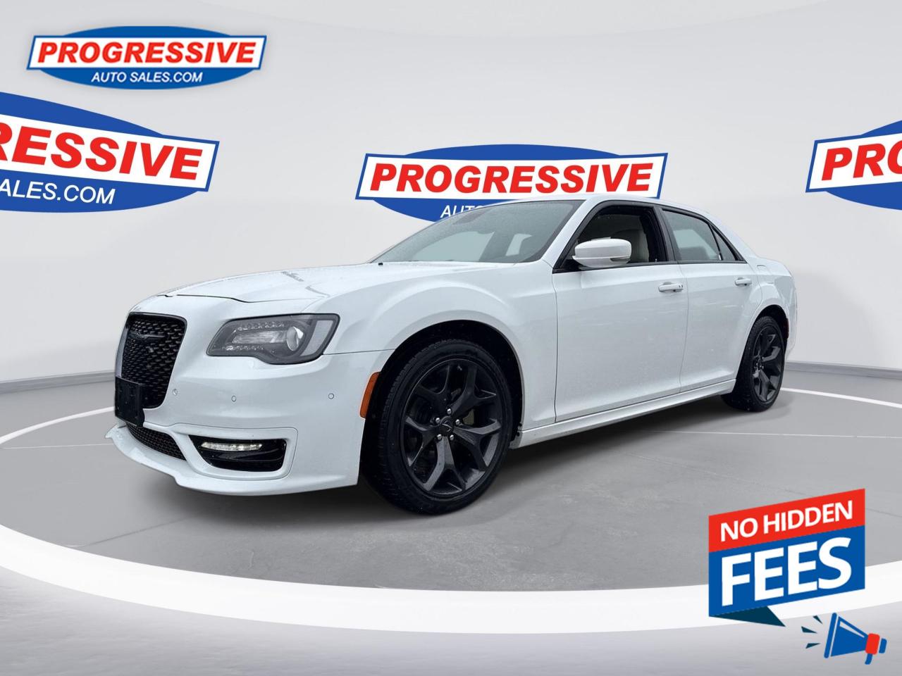 Used 2023 Chrysler 300 Touring-L - Leather Seats -  Heated Seats for sale in Sarnia, ON