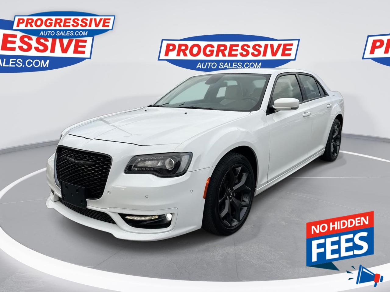 Used 2023 Chrysler 300 Touring-L - Leather Seats -  Heated Seats for sale in Sarnia, ON