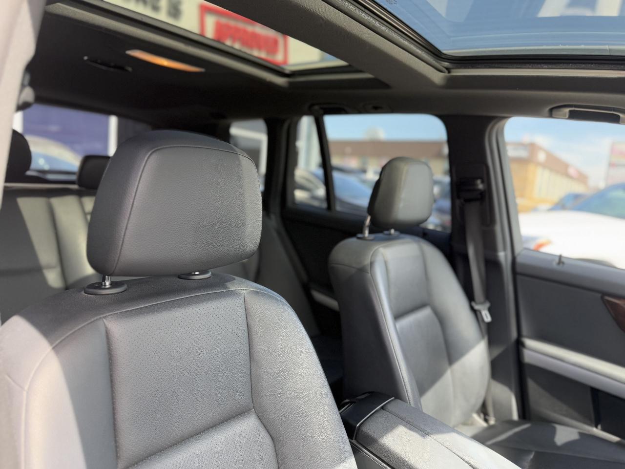 2011 Mercedes-Benz GLK-Class GLK350 | PREMIUM | PANO | NAVI - Photo #30