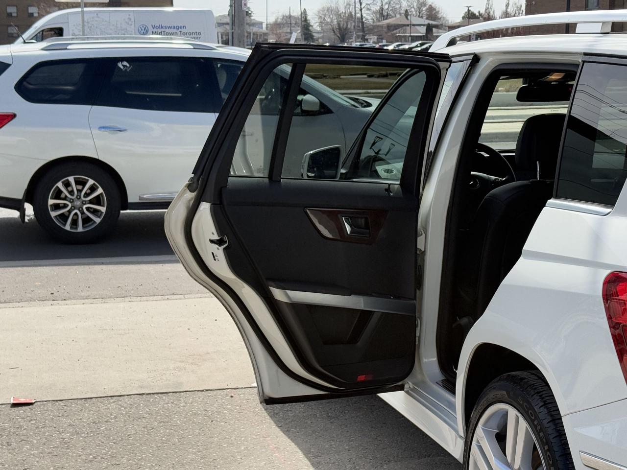 2011 Mercedes-Benz GLK-Class GLK350 | PREMIUM | PANO | NAVI - Photo #33