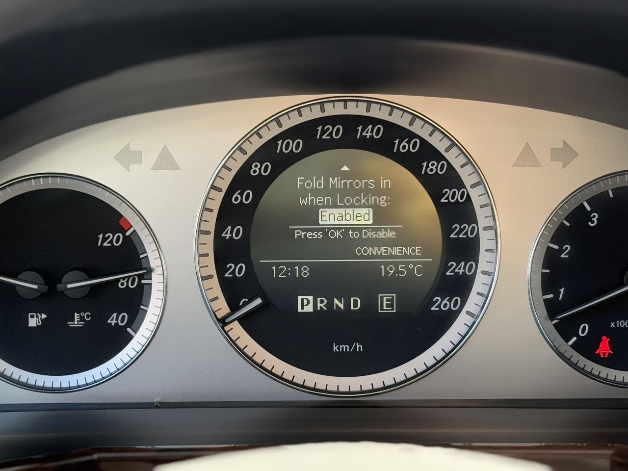 2011 Mercedes-Benz GLK-Class GLK350 | PREMIUM | PANO | NAVI - Photo #40