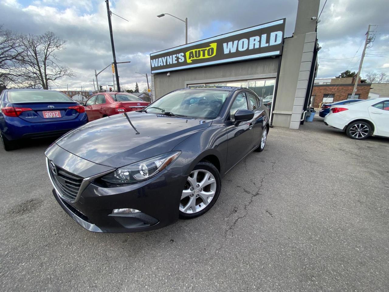 Used 2014 Mazda MAZDA3 GS SKY**LOW KMS** for sale in Hamilton, ON