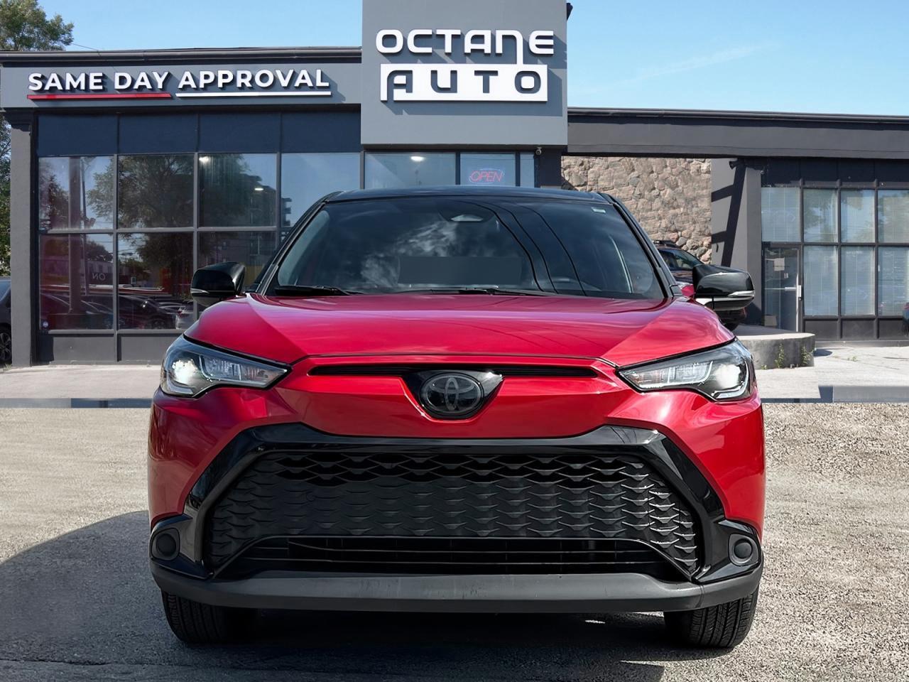 2023 Toyota Corolla Cross HYBRID SE AWD Photo