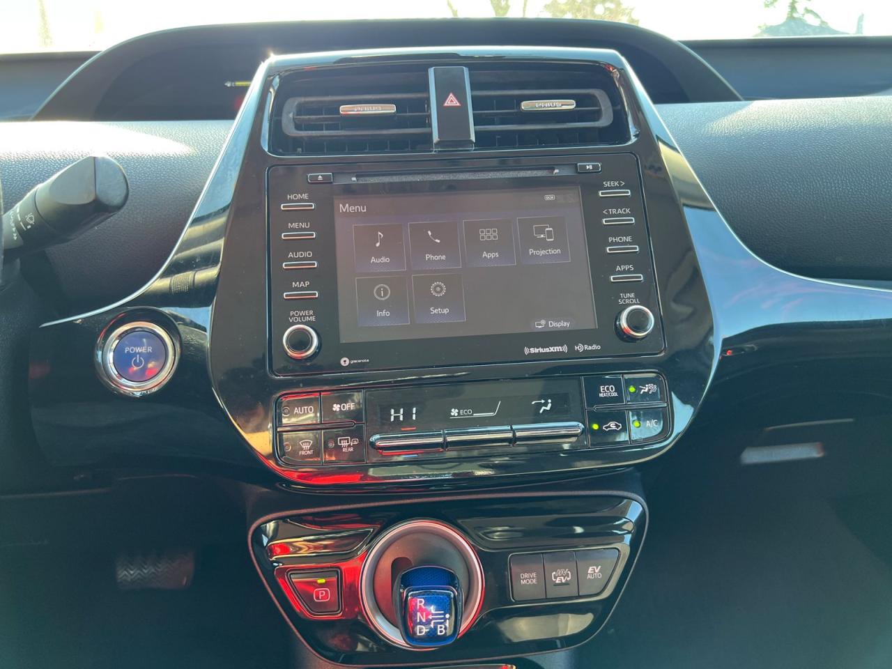 2020 Toyota Prius Prime LE - Photo #28