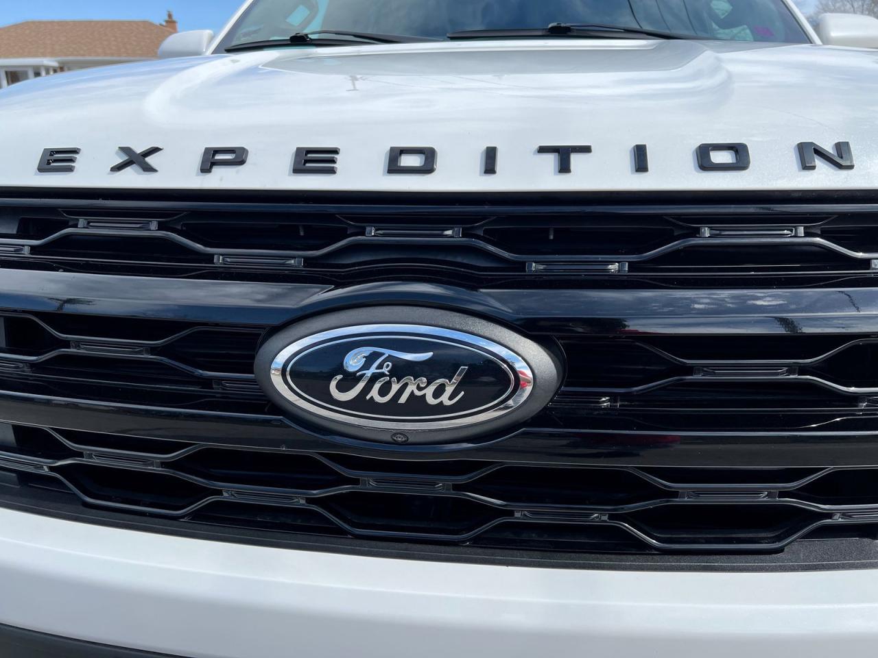 2022 Ford Expedition MAX LIMITED 4WD - Photo #8