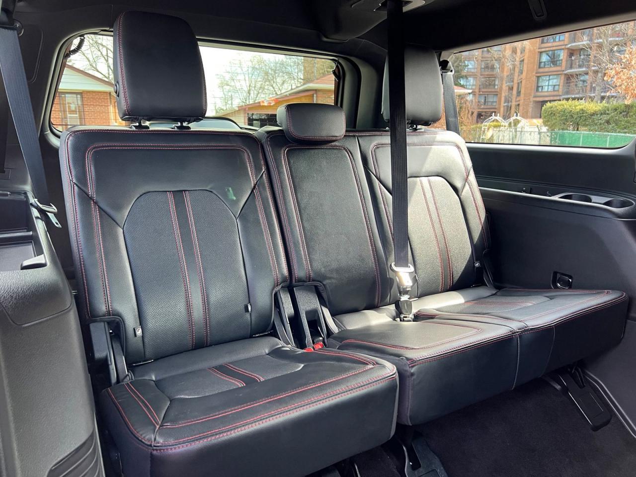 2022 Ford Expedition MAX LIMITED 4WD - Photo #16