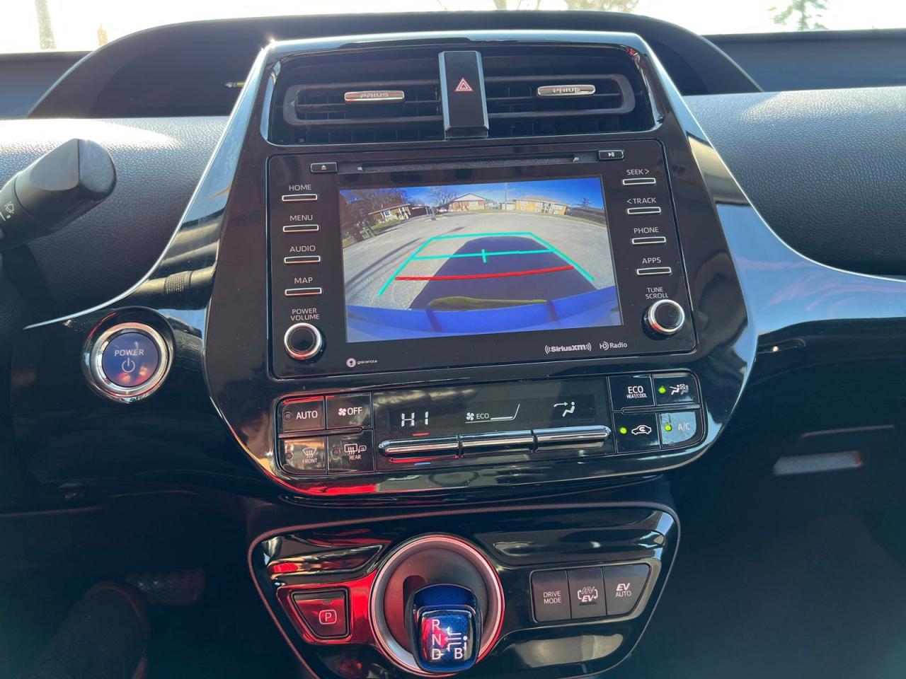 2020 Toyota Prius Prime LE - Photo #32