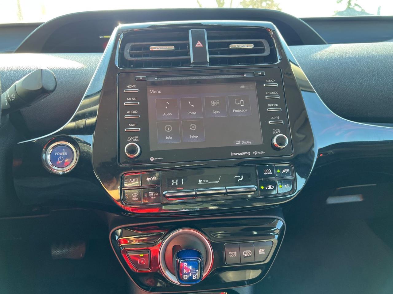 2020 Toyota Prius Prime LE - Photo #28