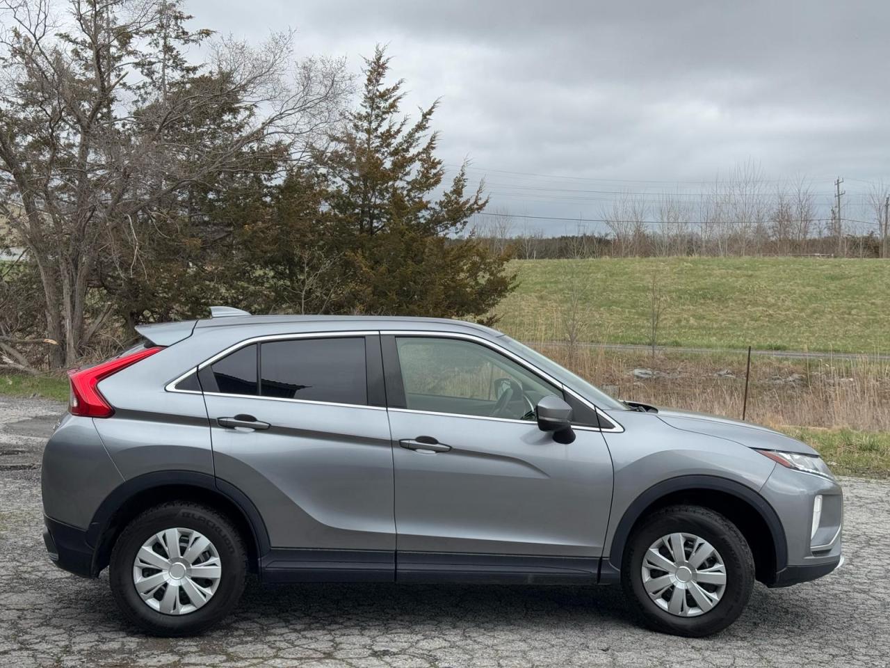2019 Mitsubishi Eclipse Cross ES S-AWC | CARPLAY | BACKUP CAM | HTD SEATS | Photo24