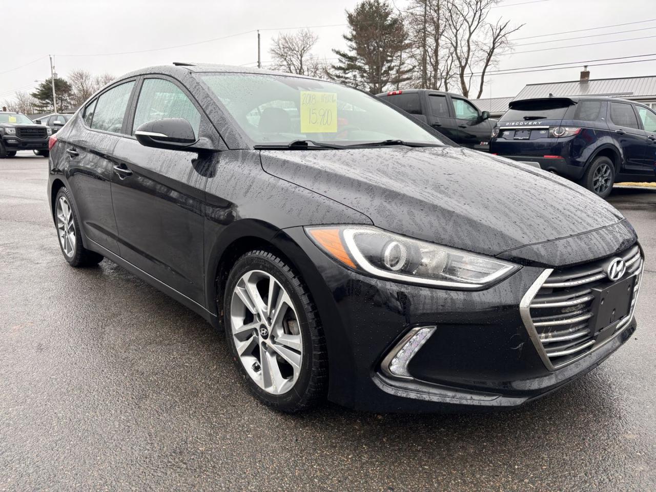 Used 2018 Hyundai Elantra LIMITED / SUNROOF / LEATHER / HEATED SEATS & WHEEL / PUSH BUTTON START / REVERSE CAMERA / APPLE CARPLAY & ANDOID AUTO for sale in Truro, NS