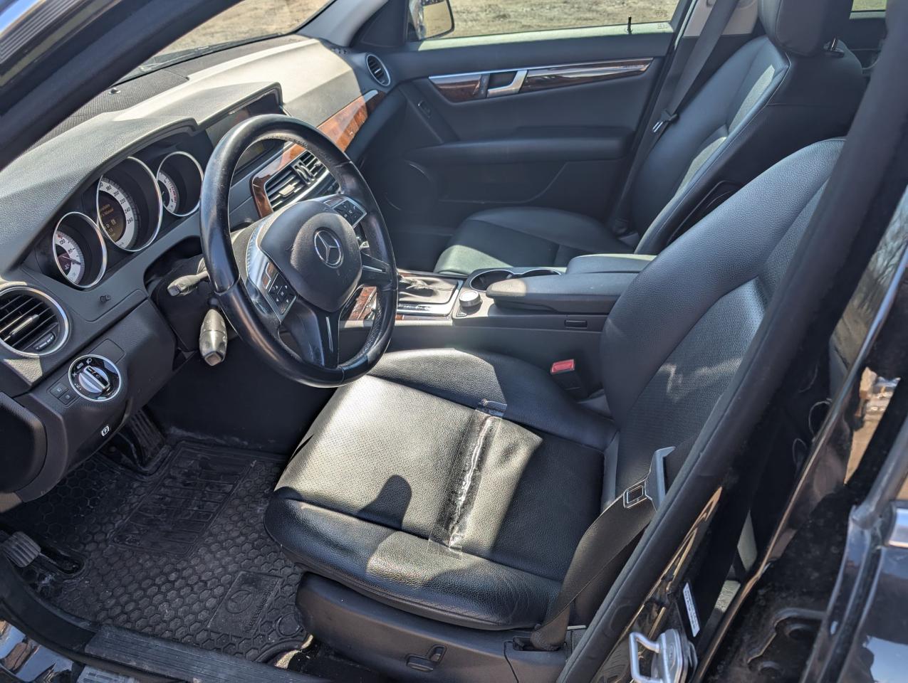 2012 Mercedes-Benz C-Class 4dr Sdn C 250 4MATIC - Photo #10