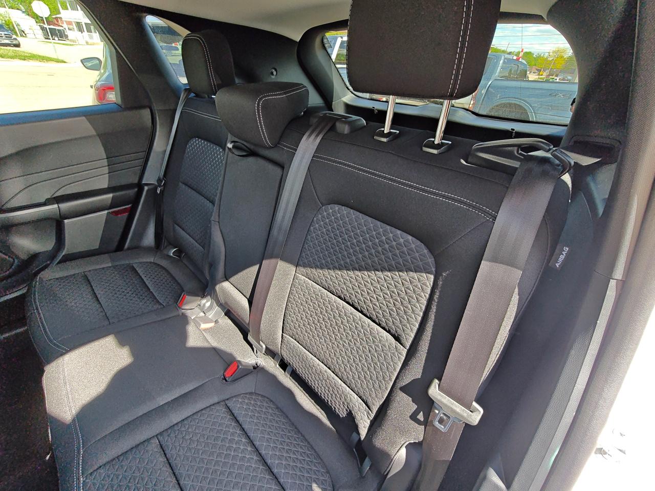 2025 Ford Escape Active AWD Photo5