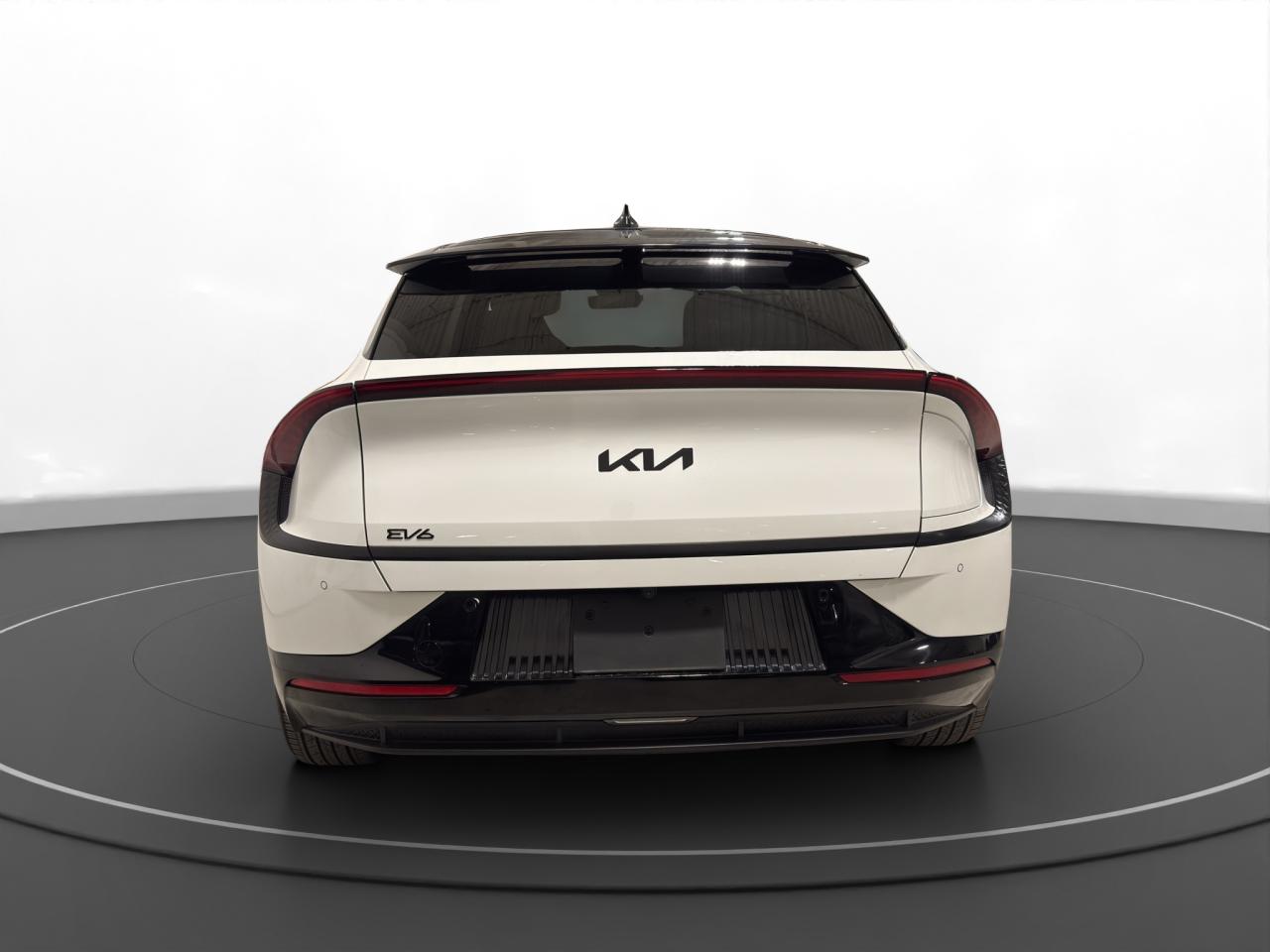 2023 Kia EV6  - Photo #5