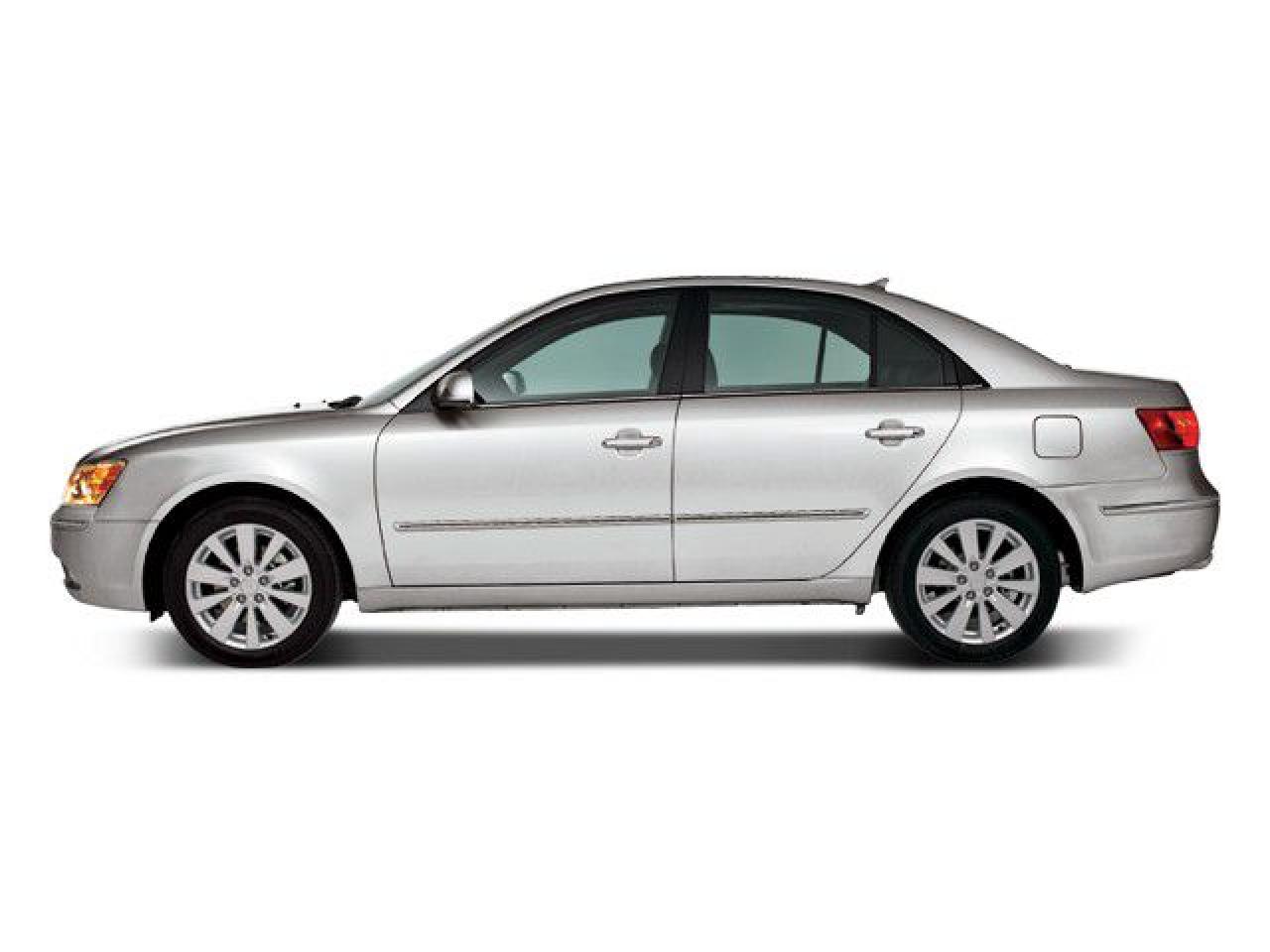 Used 2010 Hyundai Sonata 4dr Sdn I4 Auto GL w/Sport Pkg for sale in Orleans, ON
