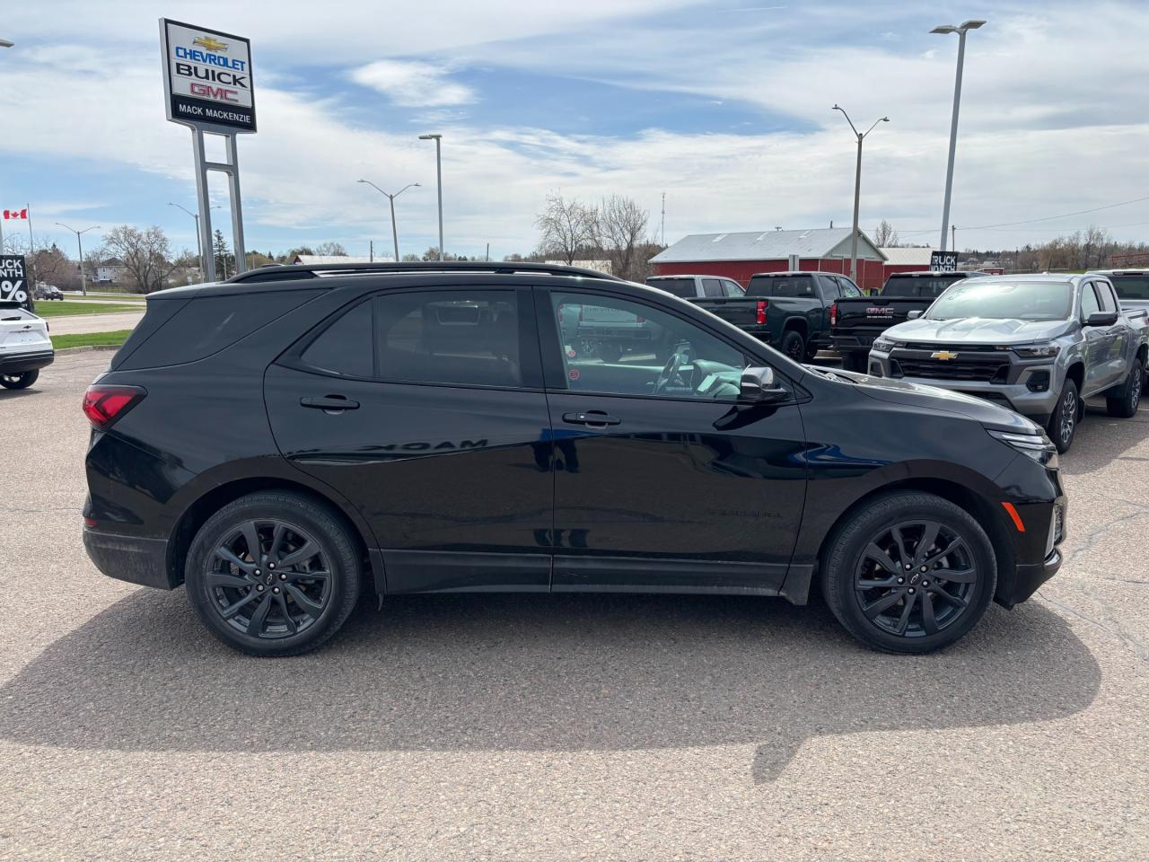 2022 Chevrolet Equinox 2022 Chevrolet Equinox RS AWD Photo3
