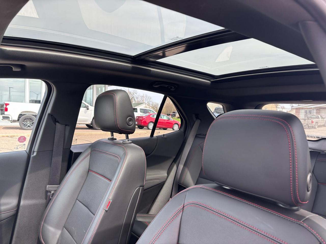 2022 Chevrolet Equinox 2022 Chevrolet Equinox RS AWD Photo