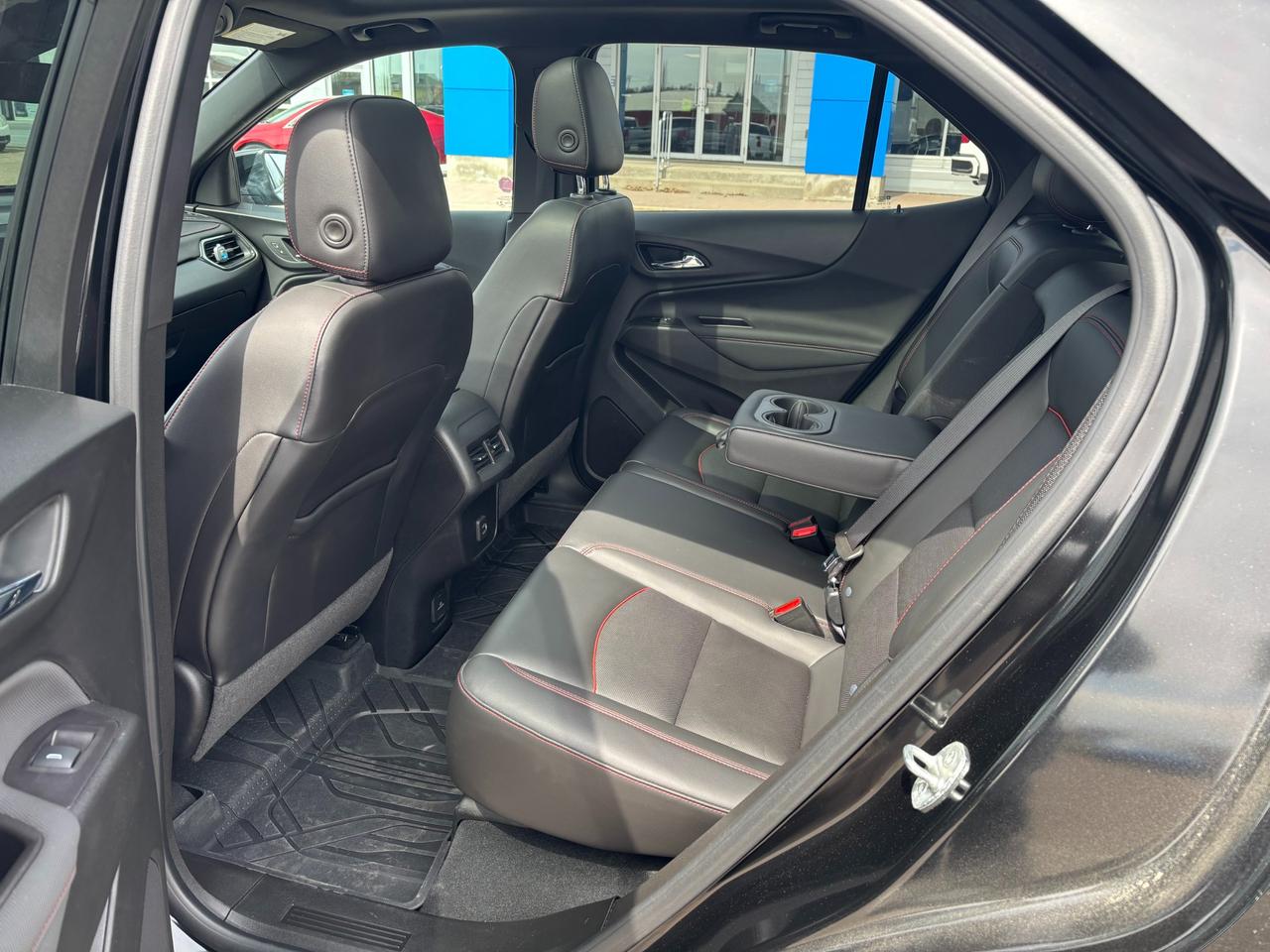 2022 Chevrolet Equinox 2022 Chevrolet Equinox RS AWD Photo