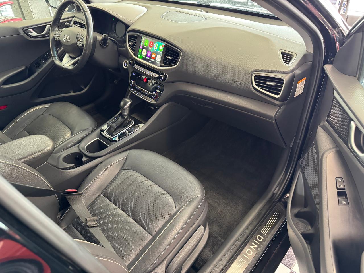 2017 Hyundai IONIQ Limited W/TECH HYBIRD+New Tires+GPS+CAM+Roof - Photo #24