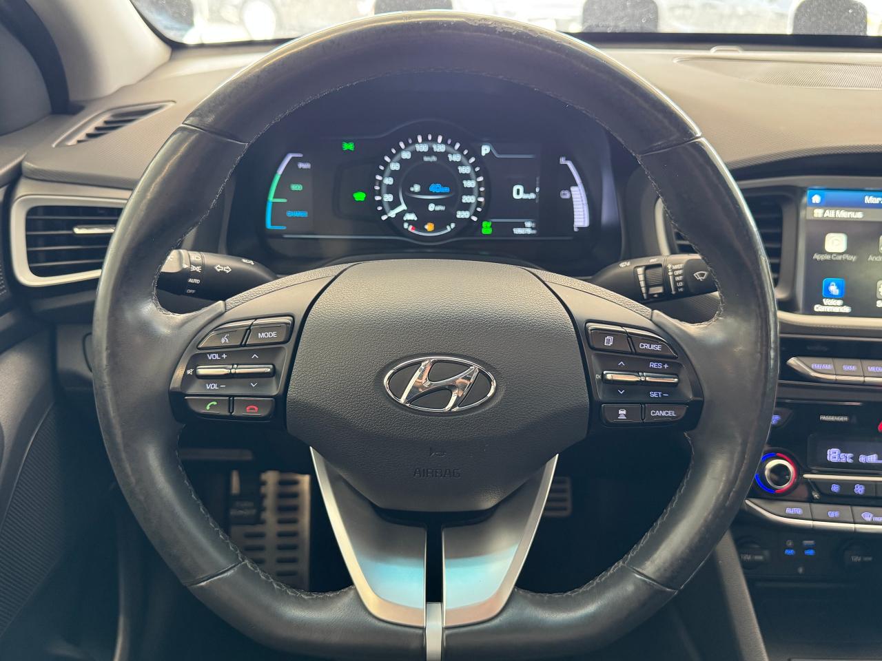 2017 Hyundai IONIQ Limited W/TECH HYBIRD+New Tires+GPS+CAM+Roof - Photo #14