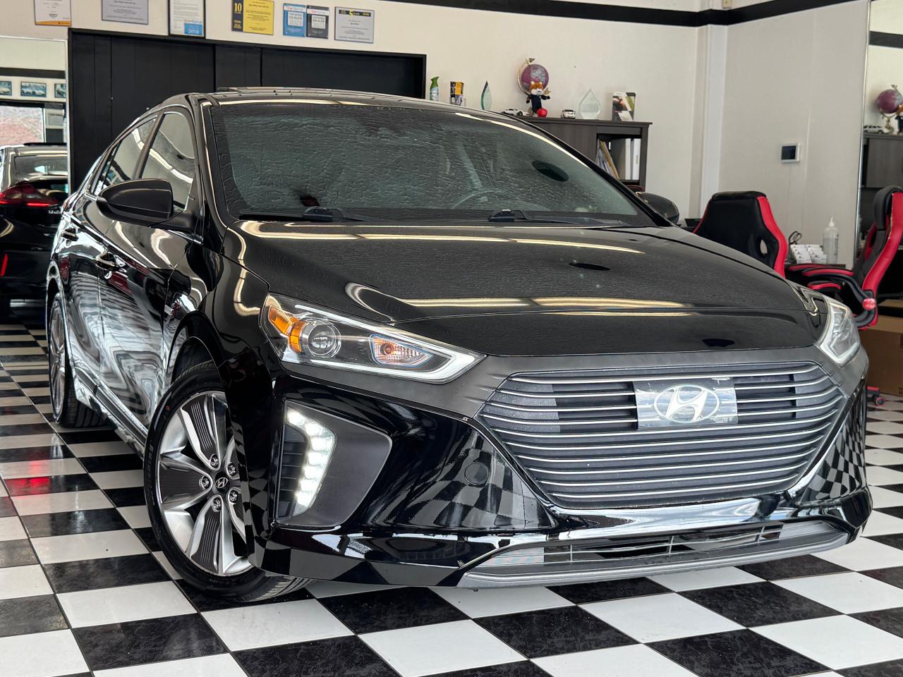 2017 Hyundai IONIQ Limited W/TECH HYBIRD+New Tires+GPS+CAM+Roof - Photo #19