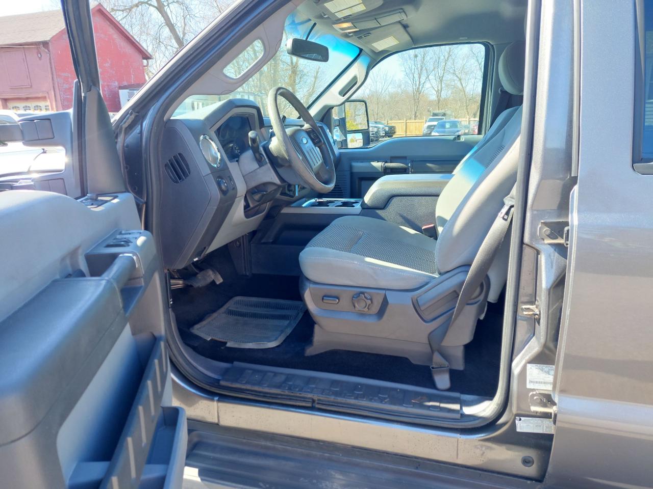 2012 Ford F-250 4WD Crew Cab 172" XLT - Photo #21