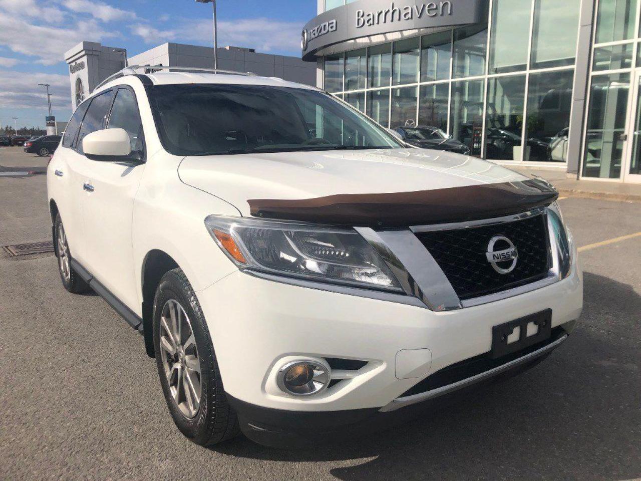 Used 2014 Nissan Pathfinder S 4WD for sale in Ottawa, ON