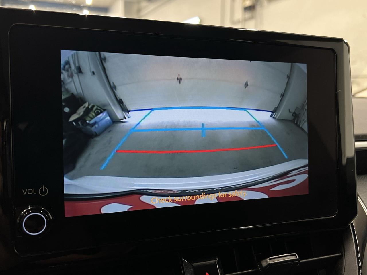 2024 Toyota Corolla LE | CARPLAY |HTD SEATS |BLIND SPOT |ADAPT. CRUISE Photo