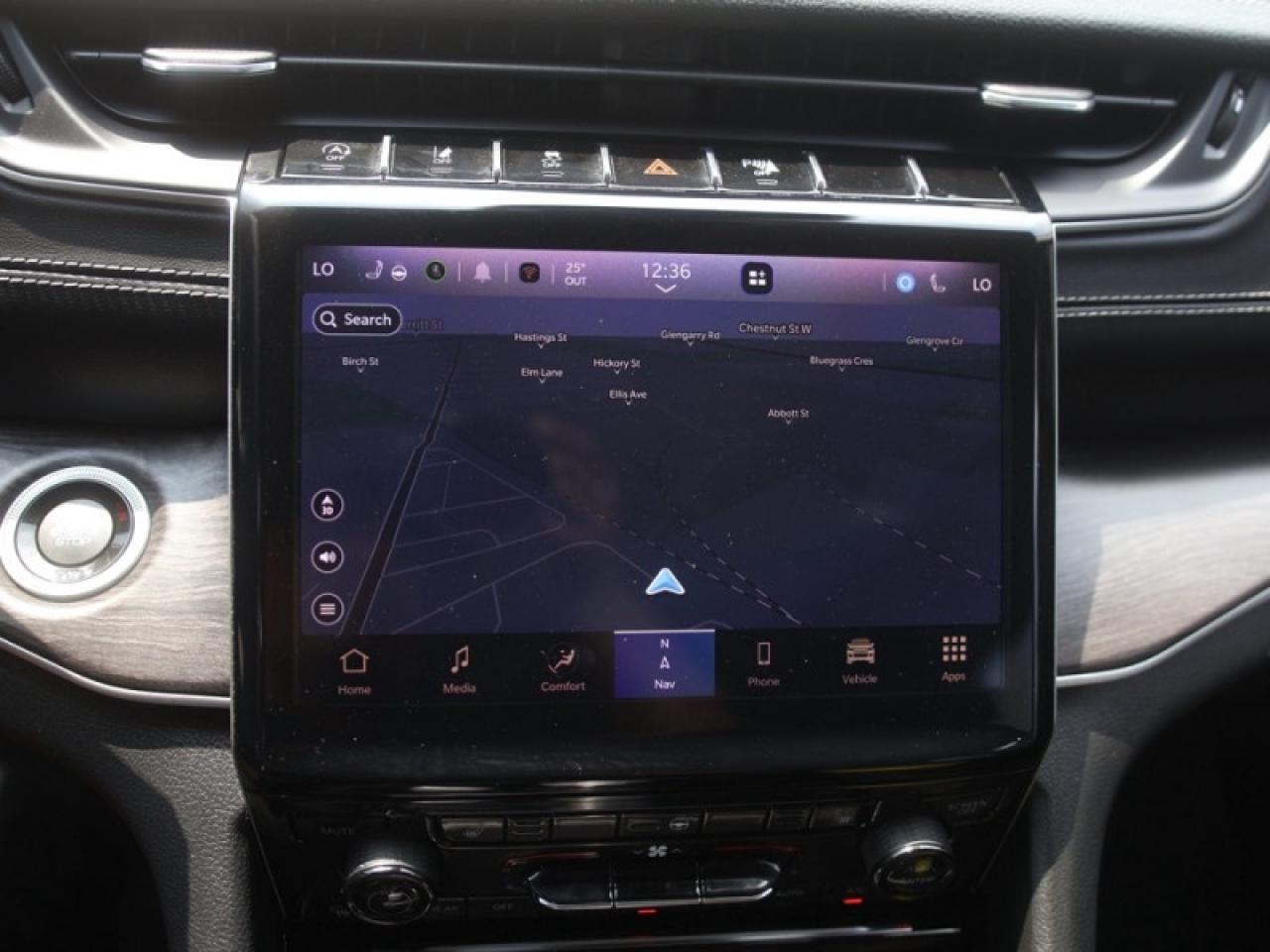 2023 Jeep Grand Cherokee Limited  **LEATHER - PWR GATE** Photo