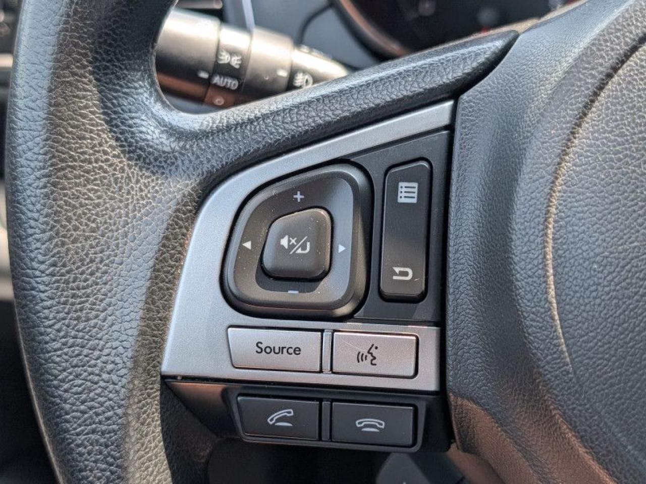 2017 Subaru Outback 2.5i  **MANUAL TRANSMISSION** Photo