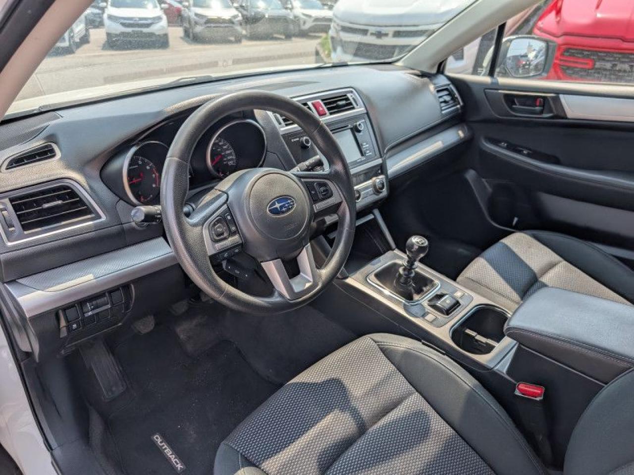 2017 Subaru Outback 2.5i  **MANUAL TRANSMISSION** Photo