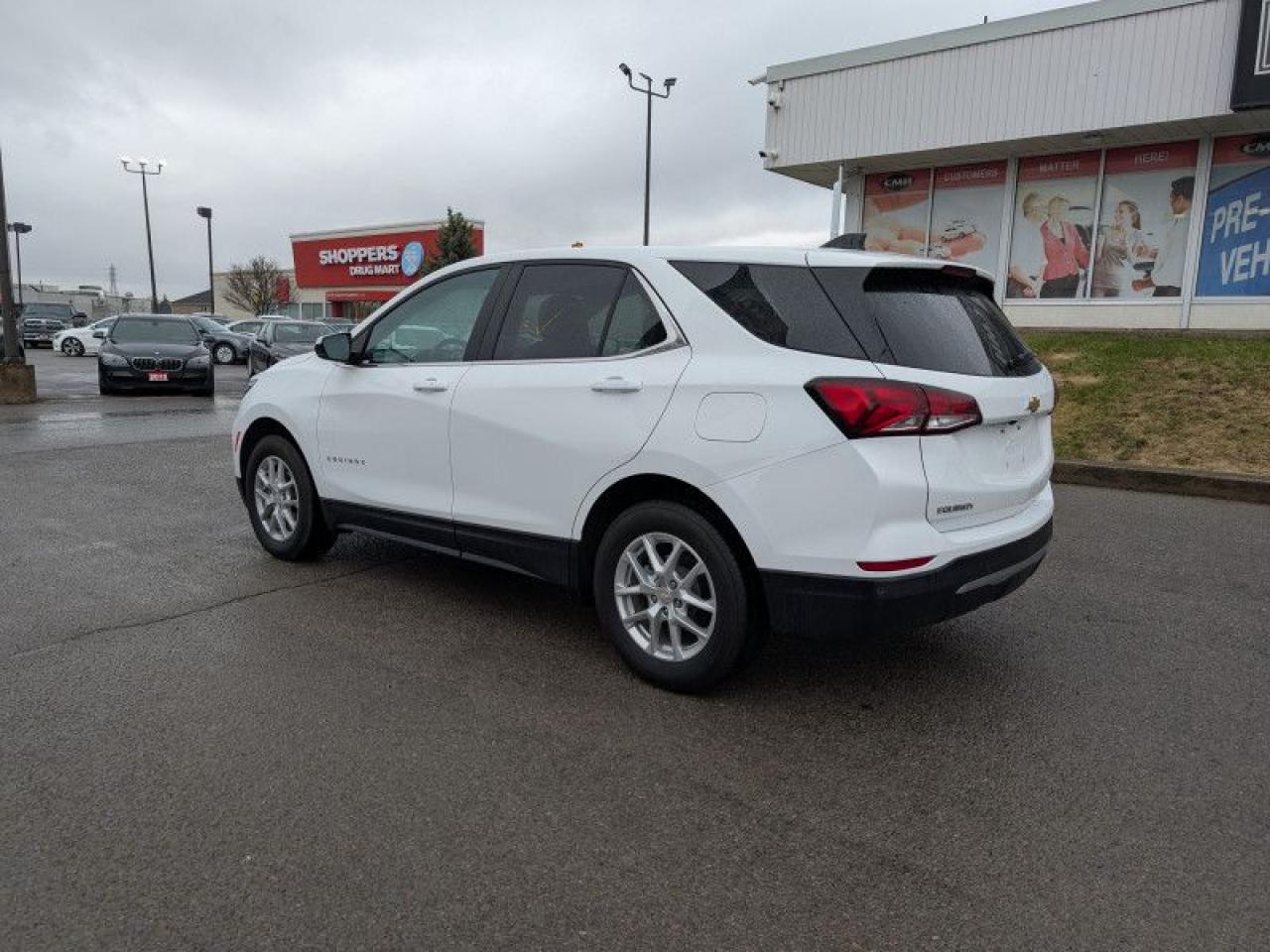2023 Chevrolet Equinox LT  **CONFIDENCE & CONVENIENCE PKG** Photo2