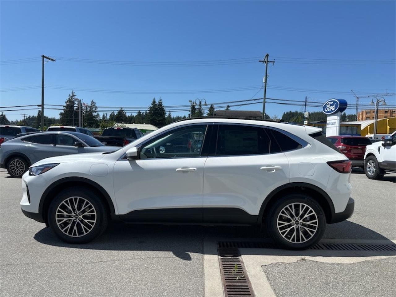 2025 Ford Escape PHEV  - Sunroof - Hybrid Photo1