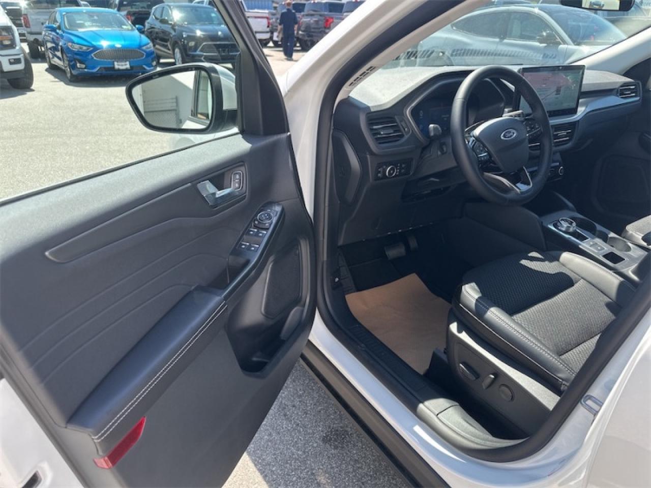 2025 Ford Escape PHEV  - Sunroof - Hybrid Photo5