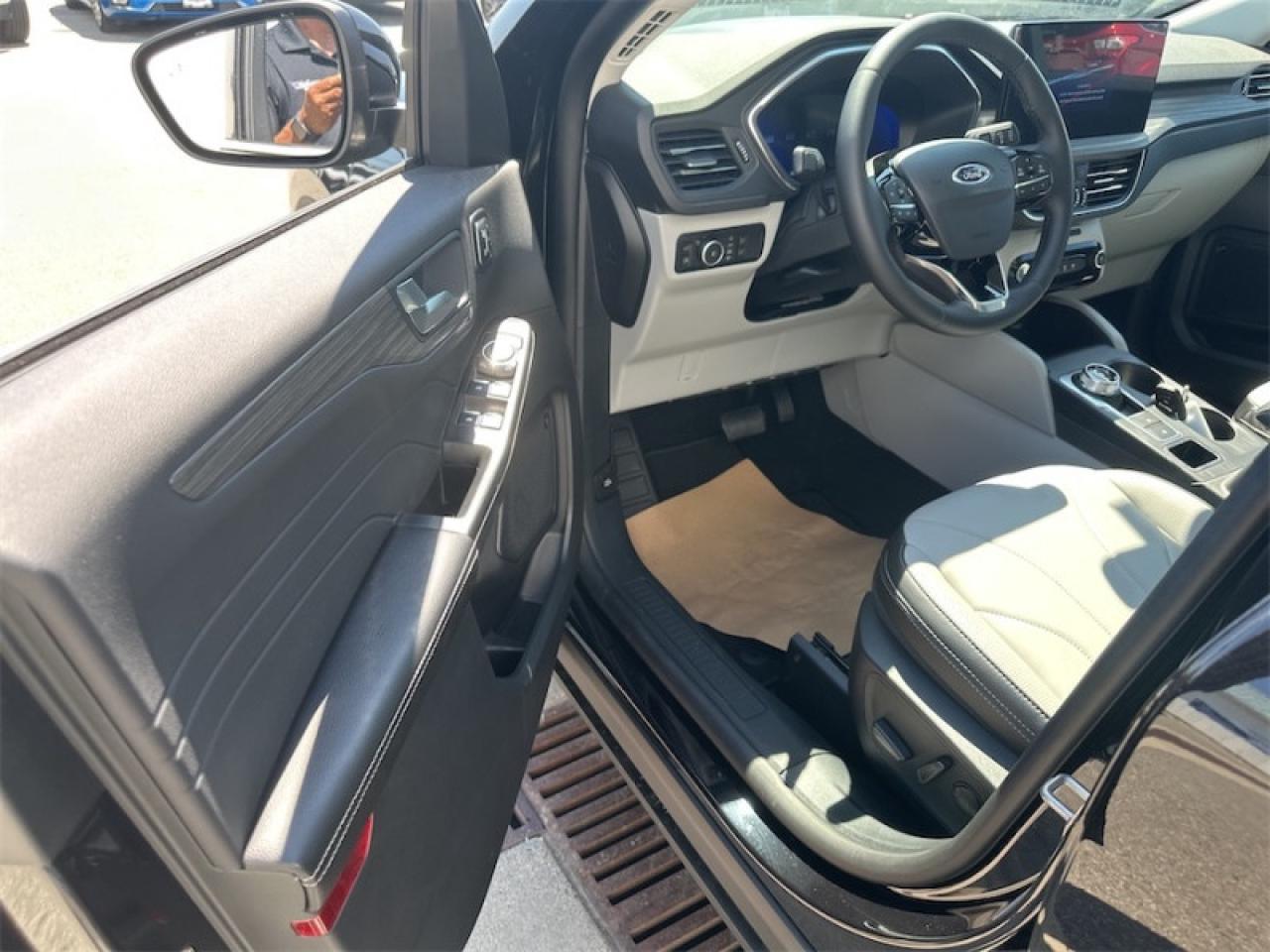 2025 Ford Escape PHEV  - Sunroof - 360 Camera Photo5