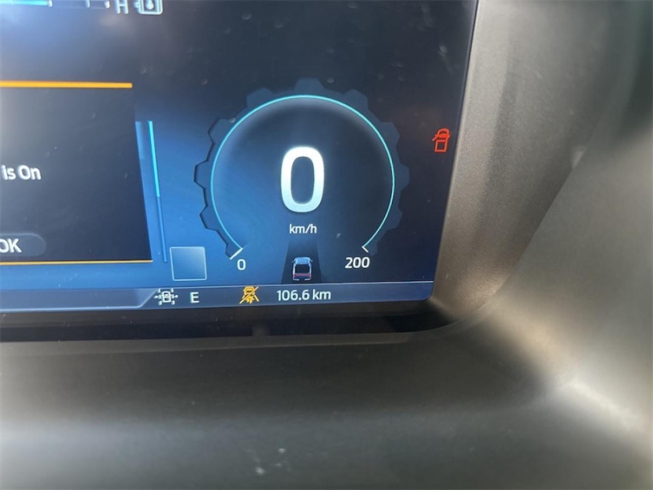 2025 Ford F-150 Lightning Flash Photo5
