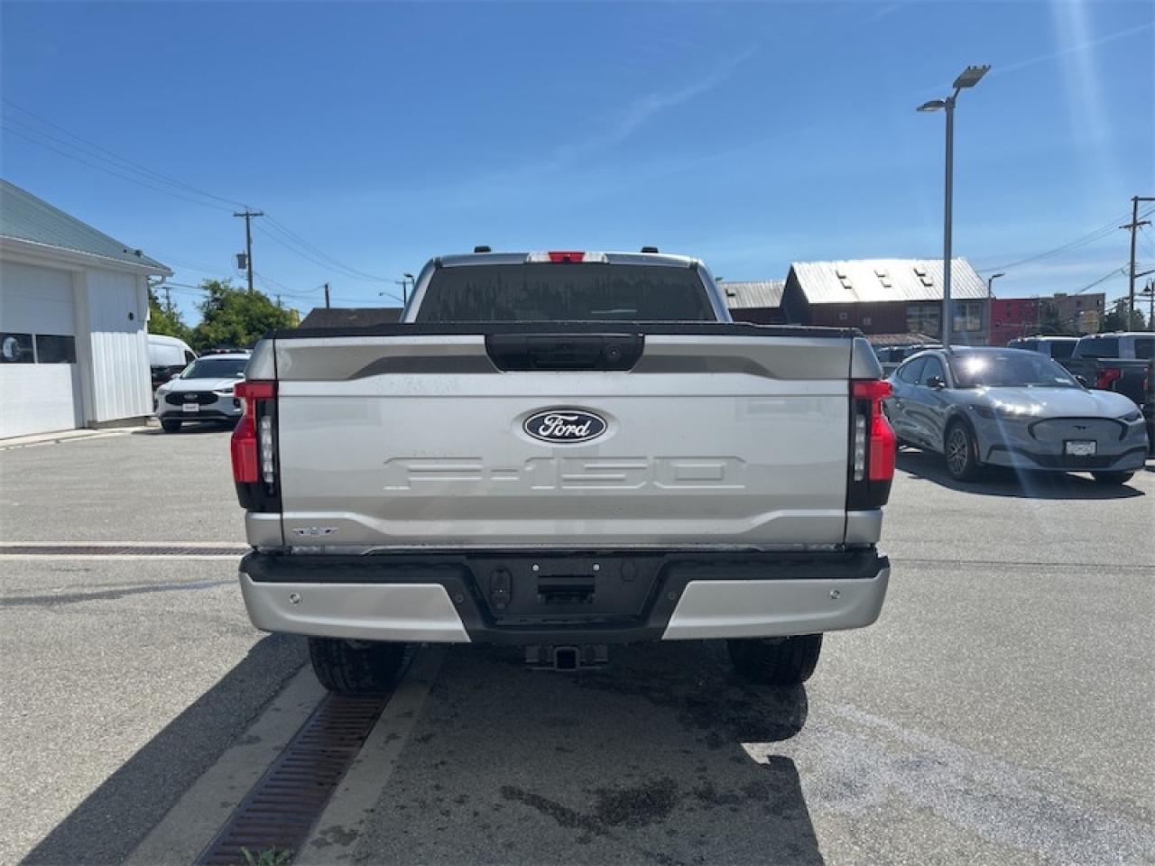 2025 Ford F-150 Lightning XLT Photo