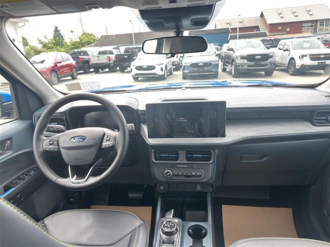 2025 Ford Maverick Lobo Standard  - Sunroof Photo5