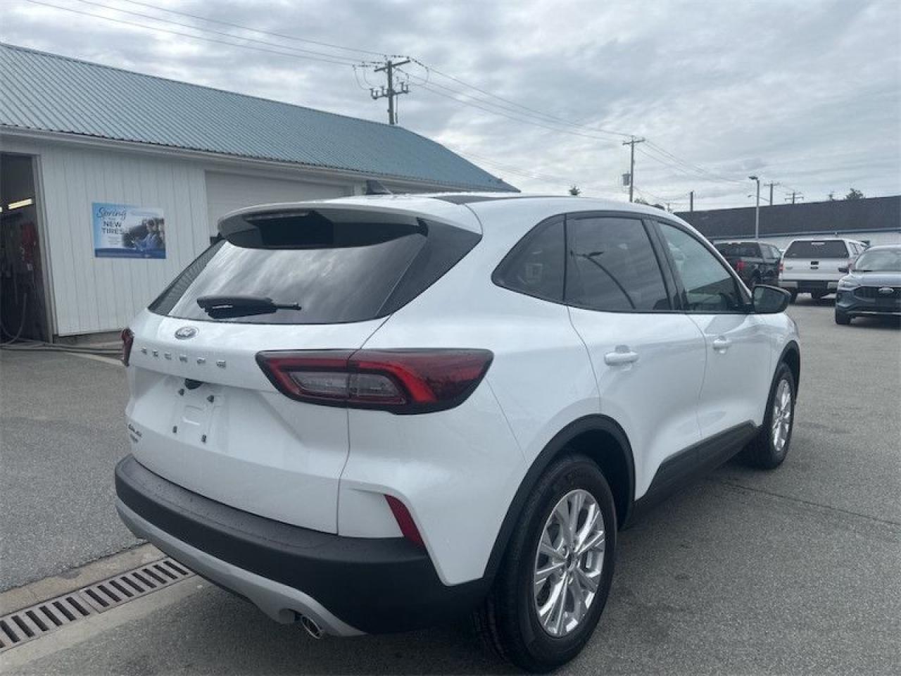 2025 Ford Escape Active Photo4