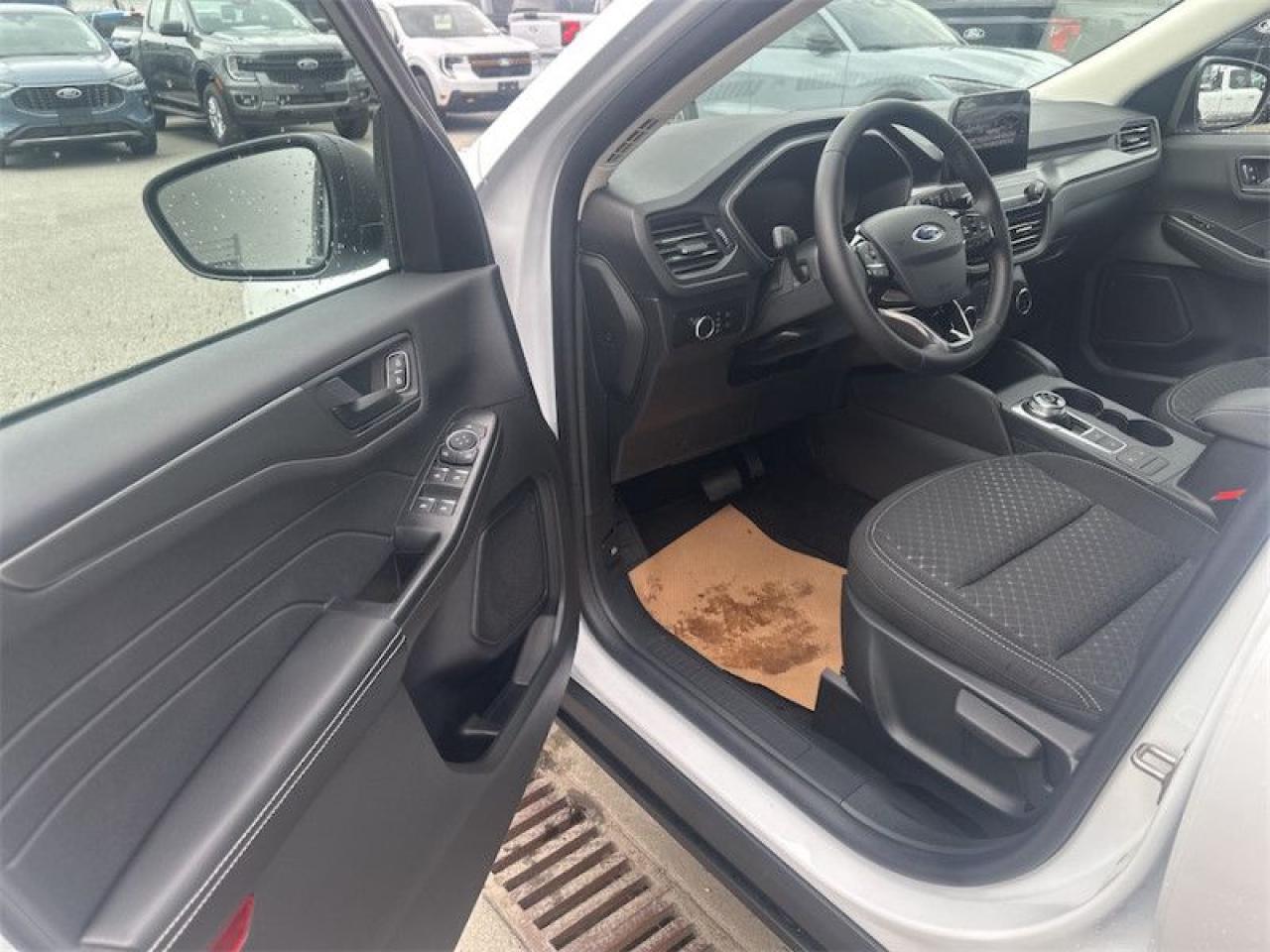 2025 Ford Escape Active Photo5