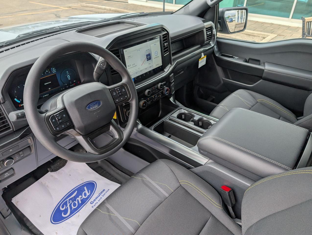 2025 Ford F-150 STX Photo5