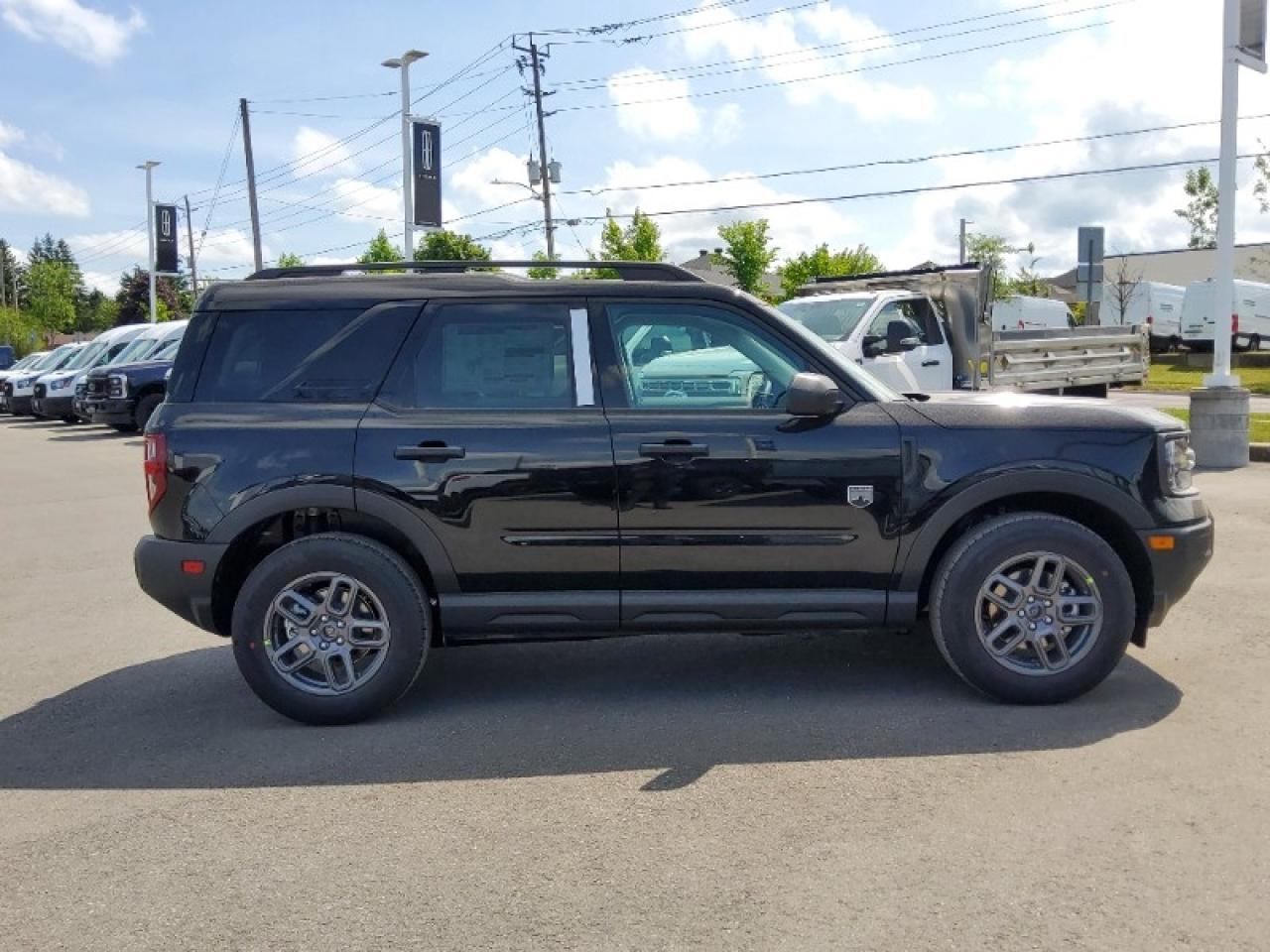 2025 Ford Bronco Sport Big Bend Photo2