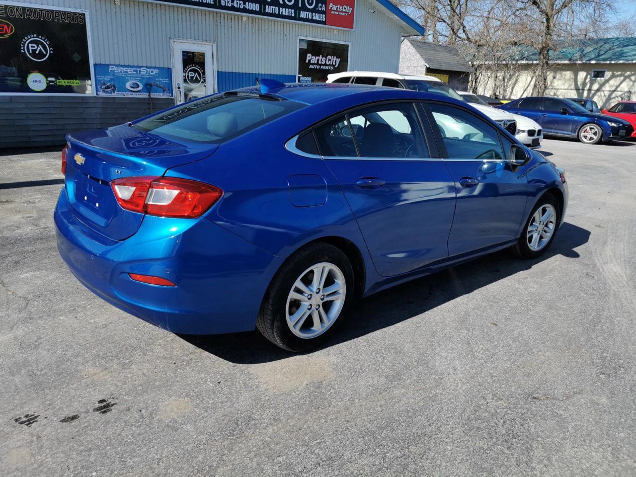 2018 Chevrolet Cruze LT - Photo #5