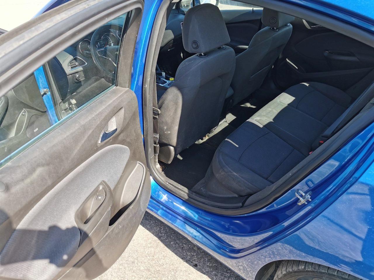 2018 Chevrolet Cruze LT - Photo #23
