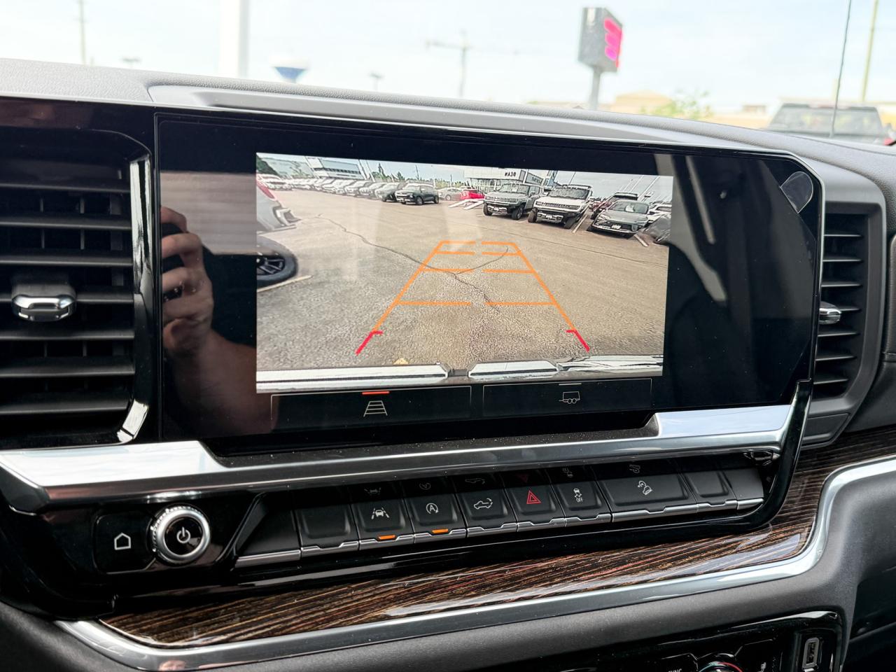 2025 GMC Sierra 1500 Elevation BLACK WIDOW PACKAGE - 5.3L V8 WITH REMOTE START/ENTRY, HEATED SEATS, HEATED STEERING WHEEL, HITCH GUIDANCE WITH HITCH VIEW, HD REAR VISION CAMERA Photo